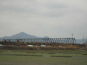 塩田川に架かる百貫橋